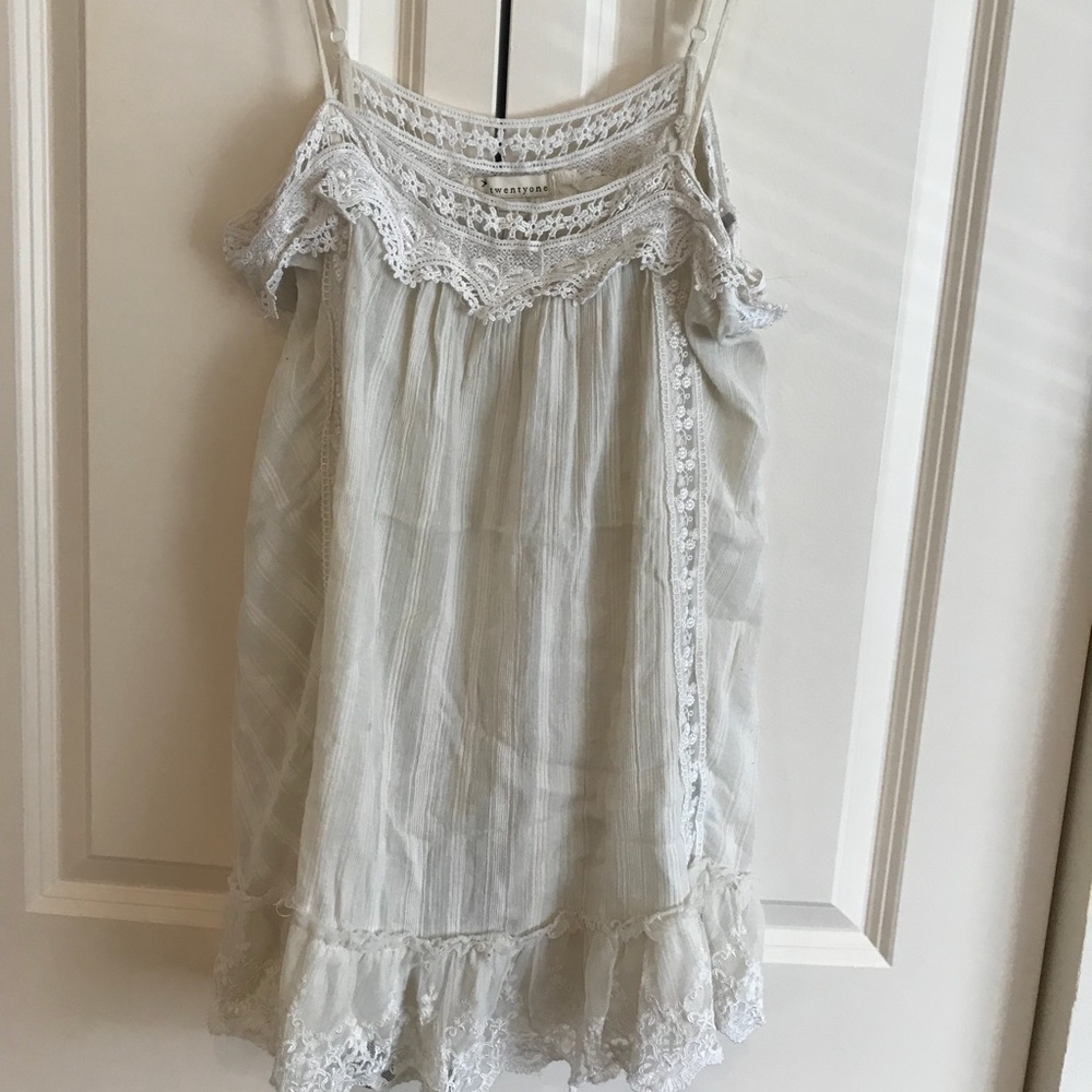 Large Cream Top